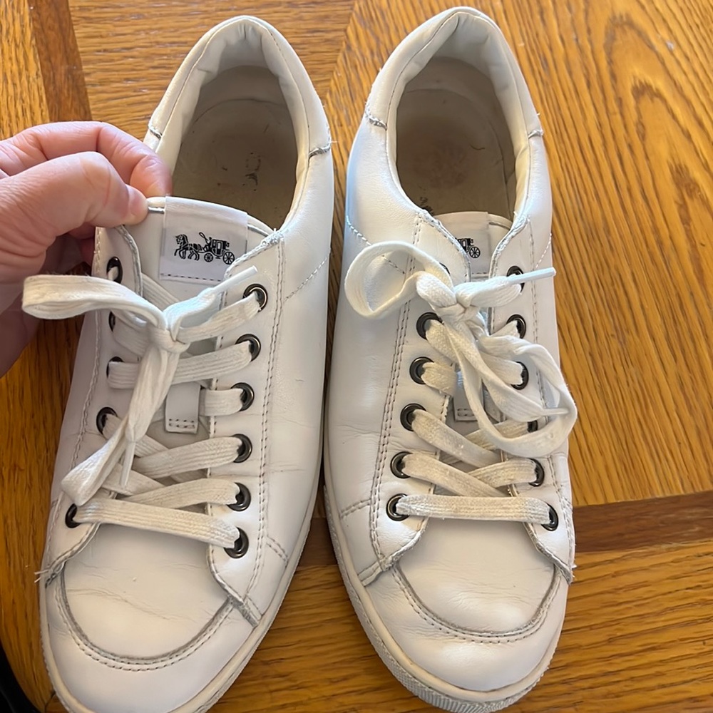 Used coach sneakers